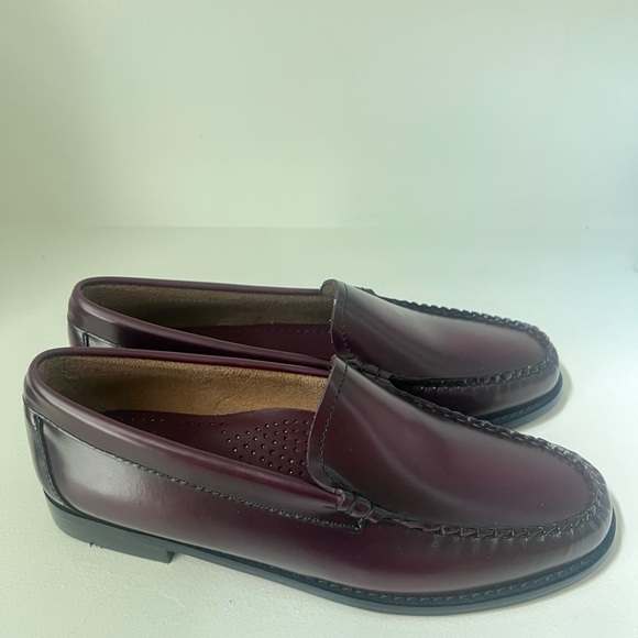 G.H. Bass weejuns Women's Dark Burgundy Loafers - Picture 5 of 5